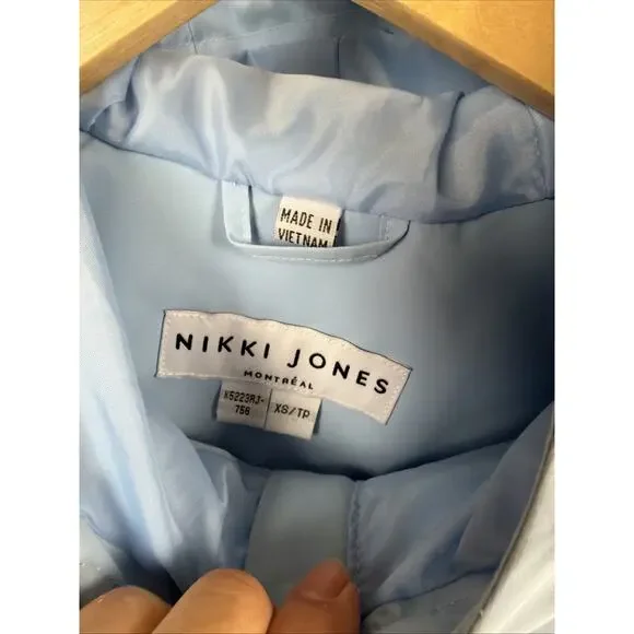 NWT Nikki Jones Blue Hooded Jacket Raincoat Changes in Rain! #0973 Size XS - Picture 6 of 6